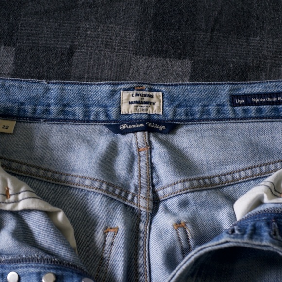 Citizens of Humanity Jeans - Picture 4 of 5